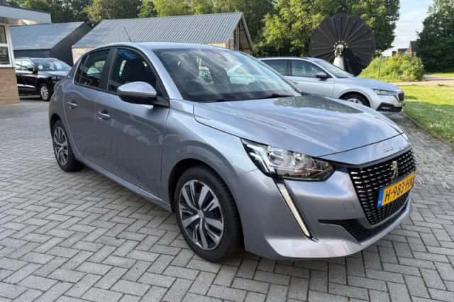 Peugeot 208 (2020) thumbnail 3