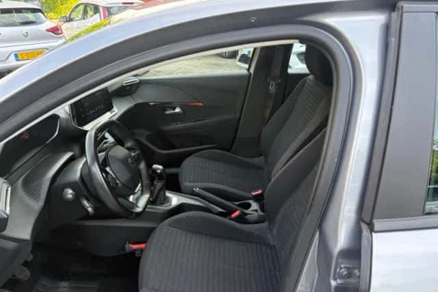 Peugeot 208 (2020) thumbnail 6