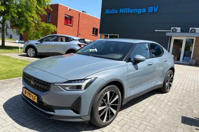 Polestar 2 (2021) thumbnail 2