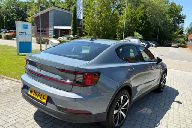 Polestar 2 (2021) thumbnail 4
