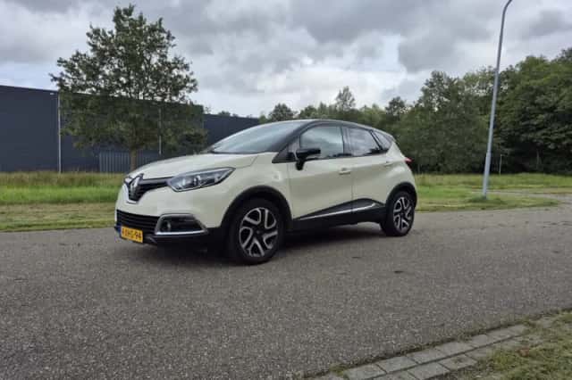 Renault Captur (2014) thumbnail 1