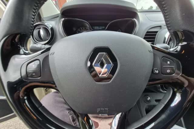 Renault Captur (2014) thumbnail 6