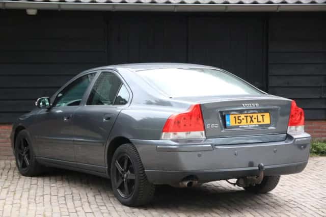 Volvo S60 (2007) thumbnail 5