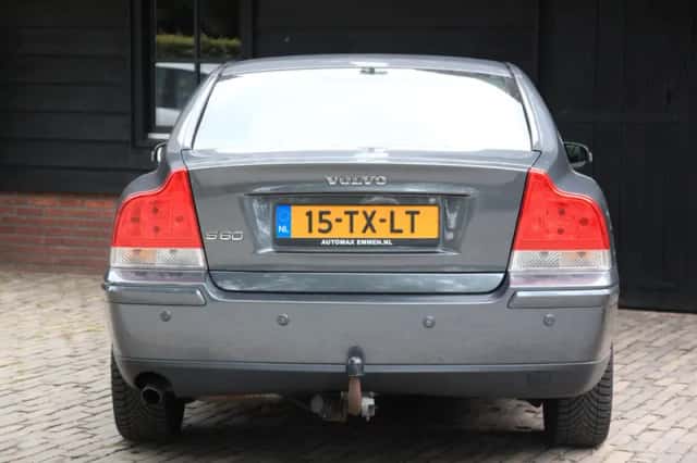Volvo S60 (2007) thumbnail 6