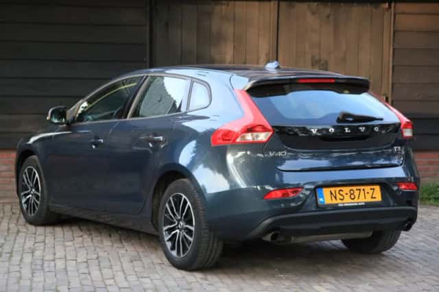 Volvo V40 (2017) thumbnail 5