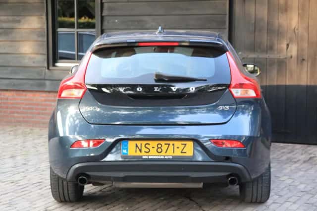 Volvo V40 (2017) thumbnail 6