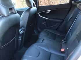 Volvo V40 (2019) thumbnail 13