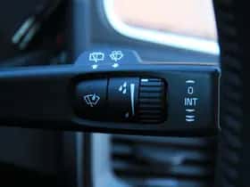 Volvo V40 (2019) thumbnail 19