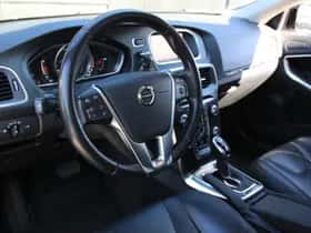 Volvo V40 (2019) thumbnail 9
