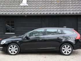 Volvo V60 (2017) thumbnail 6