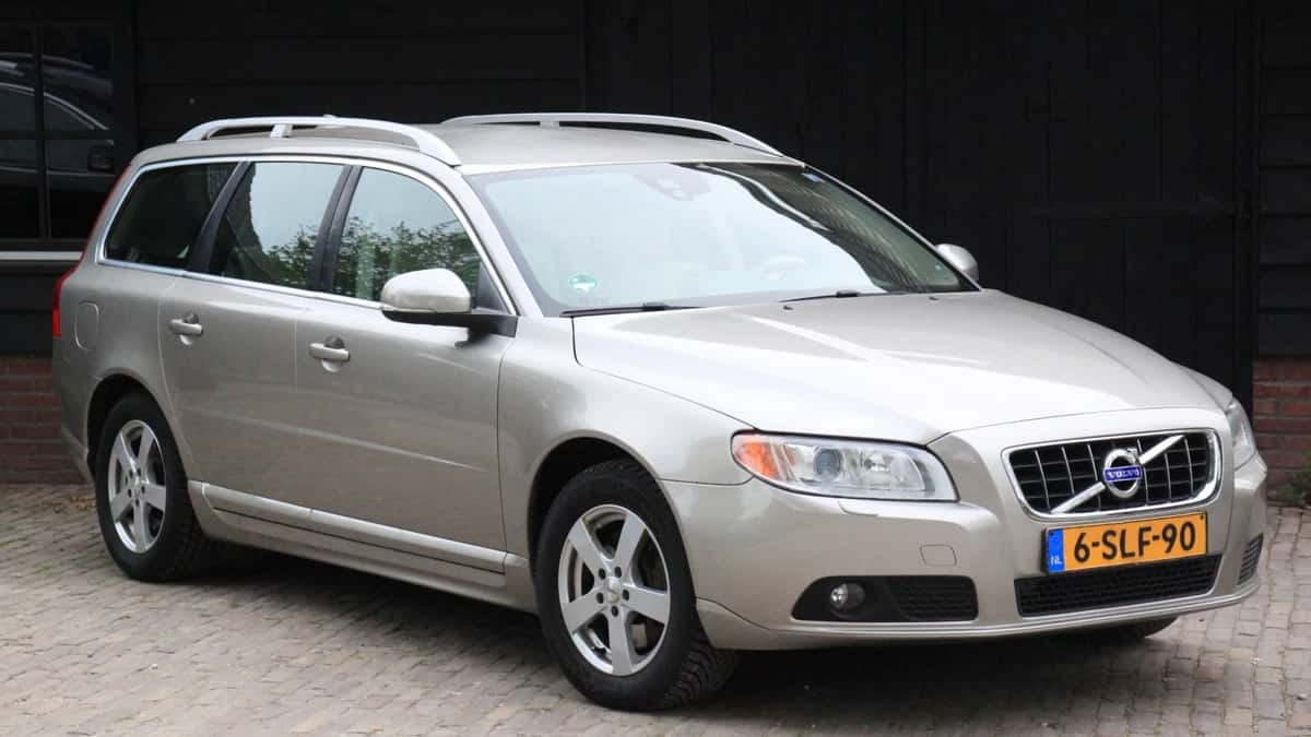 Volvo V70 (2011) — foto 1