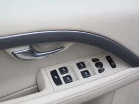 Volvo V70 (2011) thumbnail 13