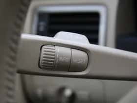 Volvo V70 (2011) thumbnail 18