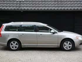Volvo V70 (2011) thumbnail 3