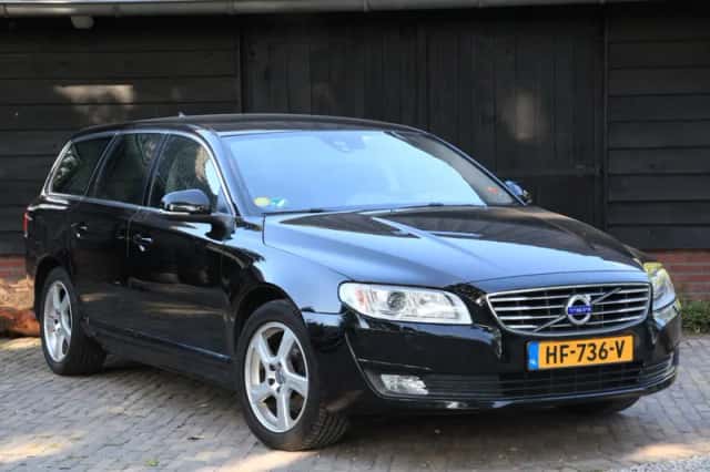 Volvo V70 (2015) thumbnail 2