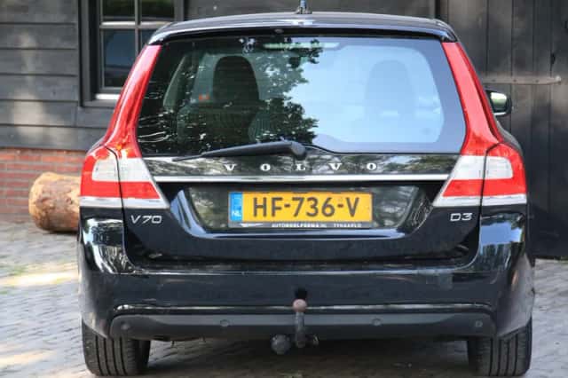Volvo V70 (2015) thumbnail 5