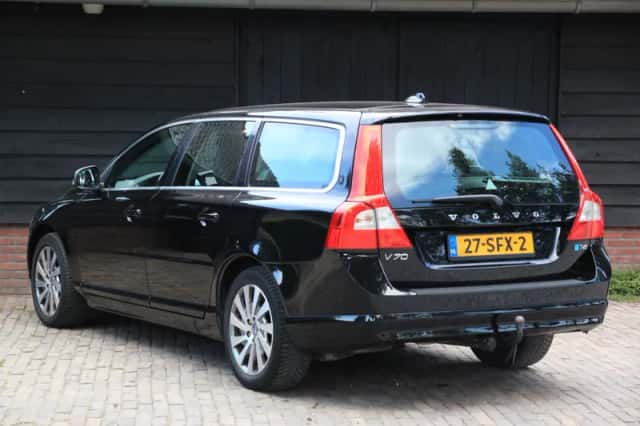 Volvo V70 (2011) thumbnail 4