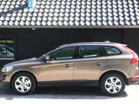 Volvo XC60 (2012) thumbnail 5