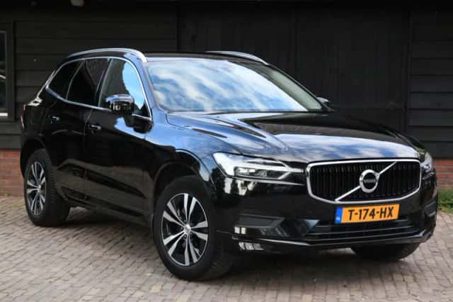 Volvo XC60 (2019) thumbnail 1