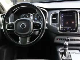 Volvo XC90 (2016) thumbnail 22