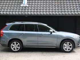 Volvo XC90 (2016) thumbnail 4
