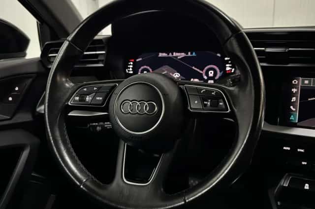 Audi A3 (2023) thumbnail 5