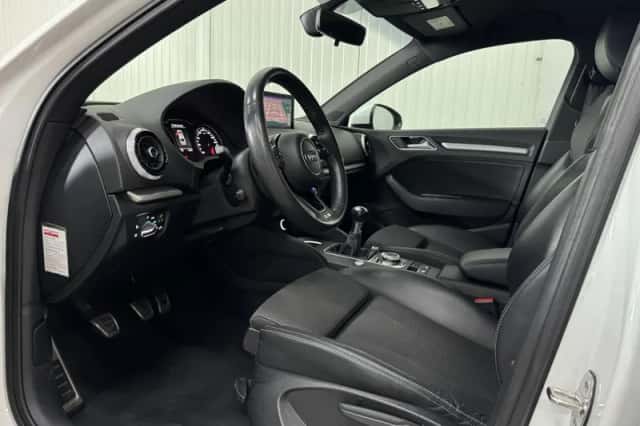 Audi A3 (2018) thumbnail 6
