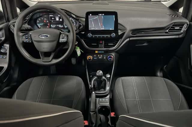 Ford Fiesta (2018) thumbnail 3
