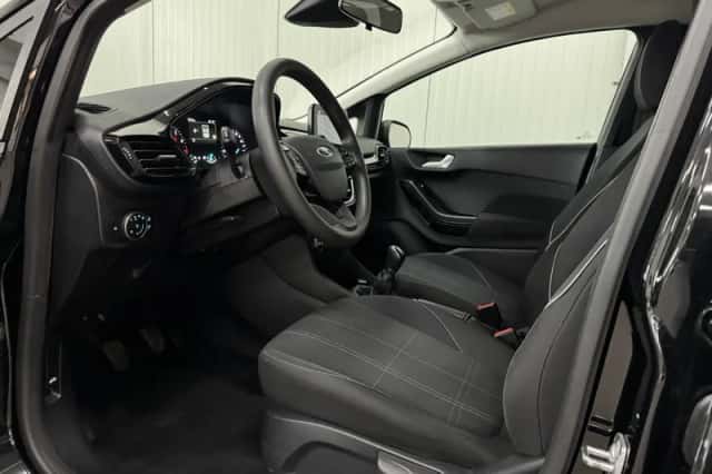 Ford Fiesta (2018) thumbnail 6