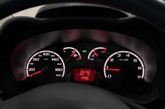 Ford Ka (2012) thumbnail 4