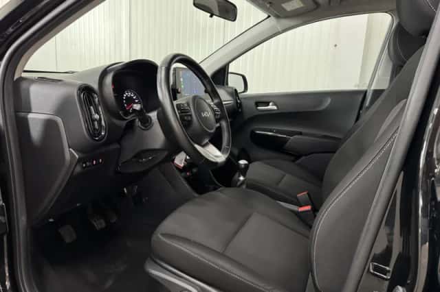 Kia Picanto (2023) thumbnail 6