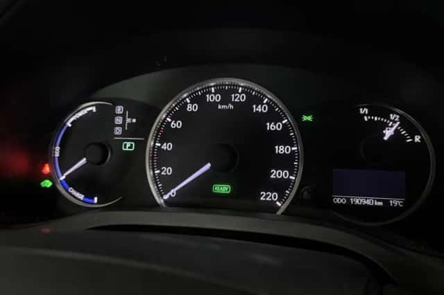 Lexus CT (2015) thumbnail 5