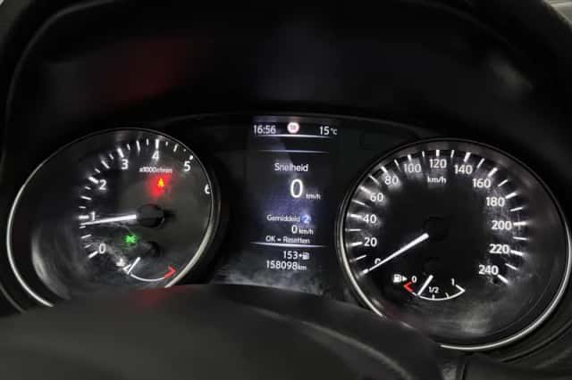 Nissan Qashqai (2019) thumbnail 4
