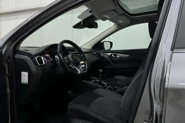 Nissan Qashqai (2019) thumbnail 6