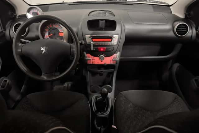 Peugeot Vraag (2010) thumbnail 3