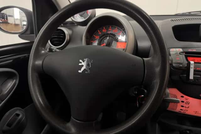 Peugeot Vraag (2010) thumbnail 6