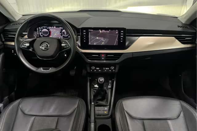 Škoda Kamiq (2021) thumbnail 3