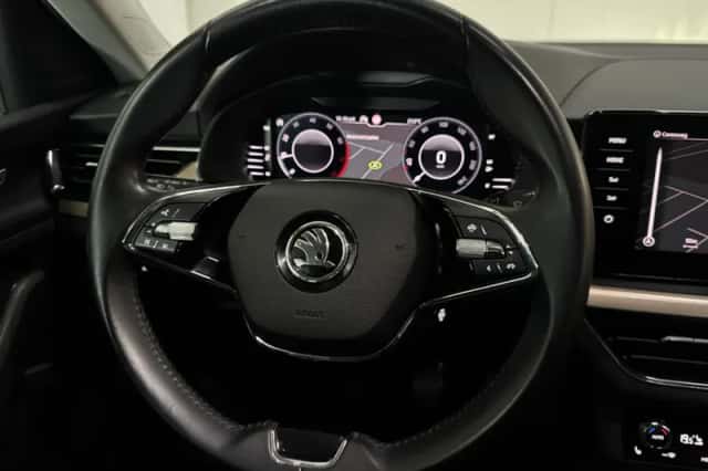 Škoda Kamiq (2021) thumbnail 5