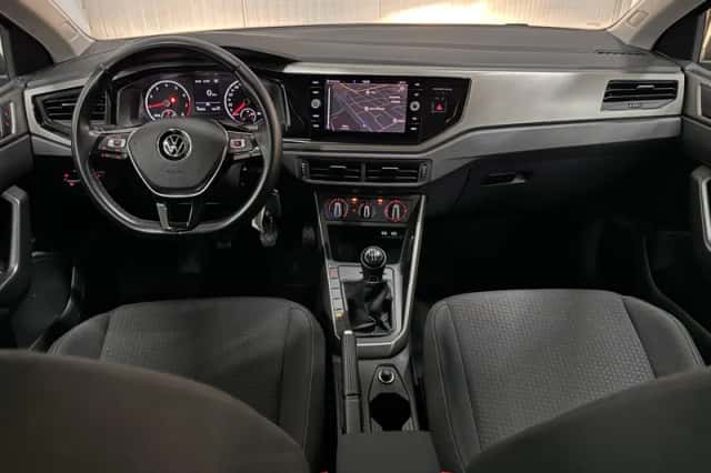 Volkswagen Polo (2021) thumbnail 3