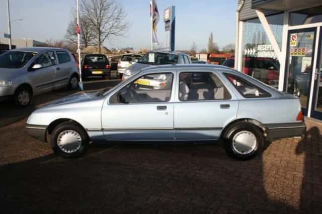 Ford Sierra (1983) thumbnail 3