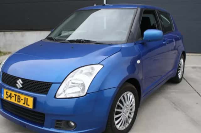 Suzuki Swift (2006) thumbnail 1
