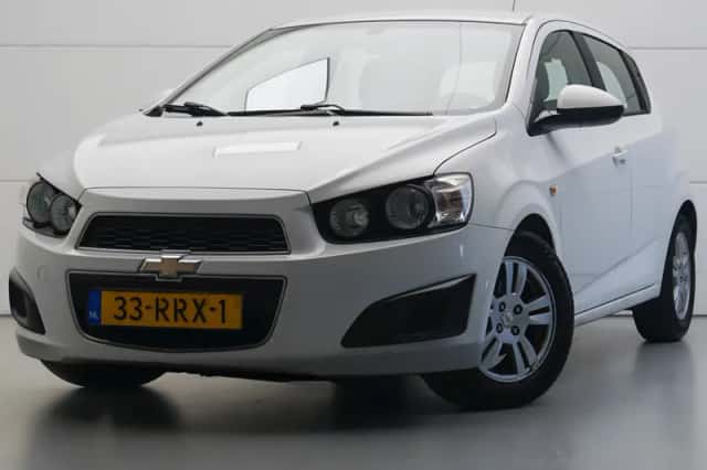 Chevrolet Aveo (2011) thumbnail 1