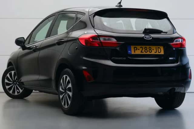 Ford Fiesta (2022) thumbnail 3