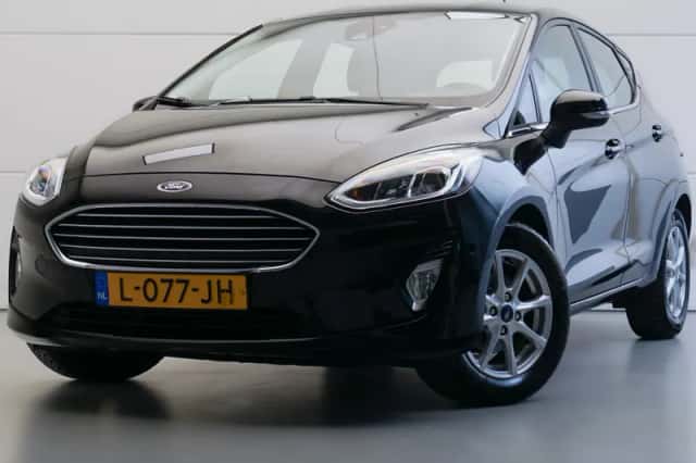 Ford Fiesta (2021) thumbnail 1