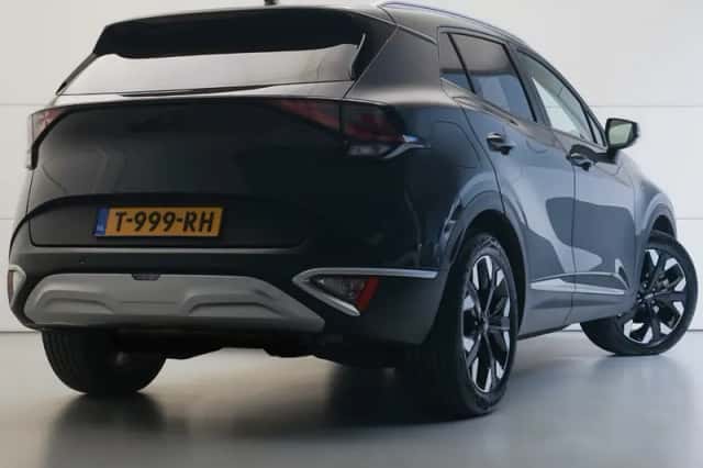Kia Sportage (2023) thumbnail 4