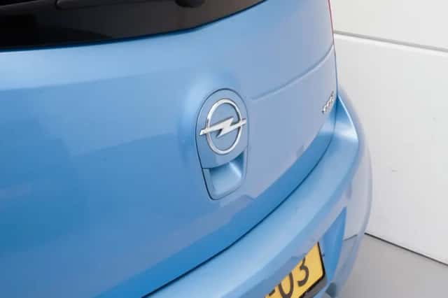 Opel Agila (2014) thumbnail 6