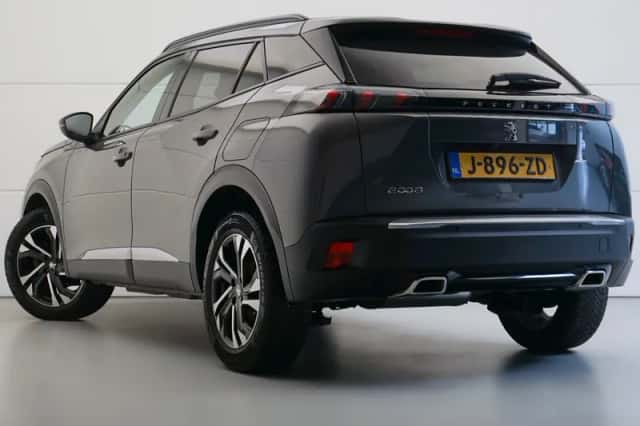 Peugeot 2008 (2020) thumbnail 3