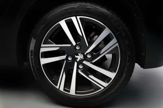Peugeot 208 (2020) thumbnail 6