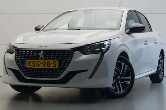 Peugeot 208 (2023) thumbnail 1