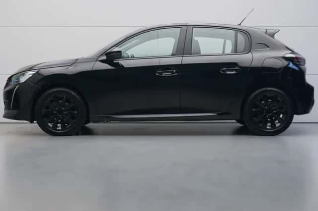 Peugeot 208 (2023) thumbnail 2